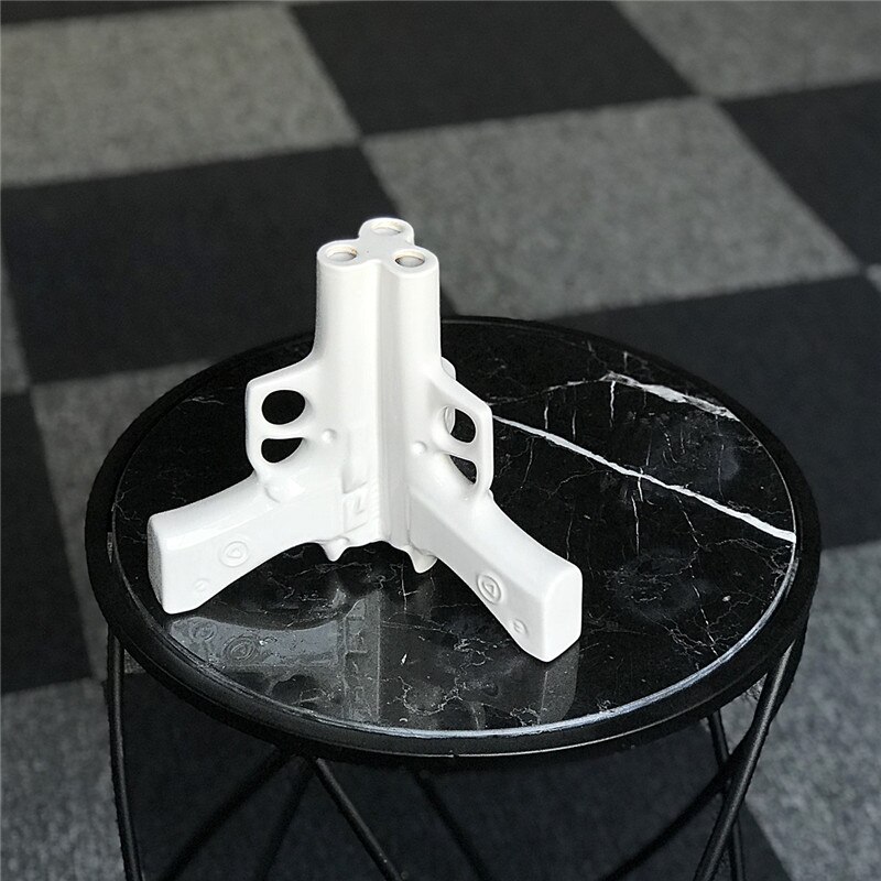 Nordisk stil simulering tre pistol vase abstrakt kunst pistol rose vase dekorative ornamenter keramisk blomsterpotte hjemmedekorasjon  r5370: Default Title