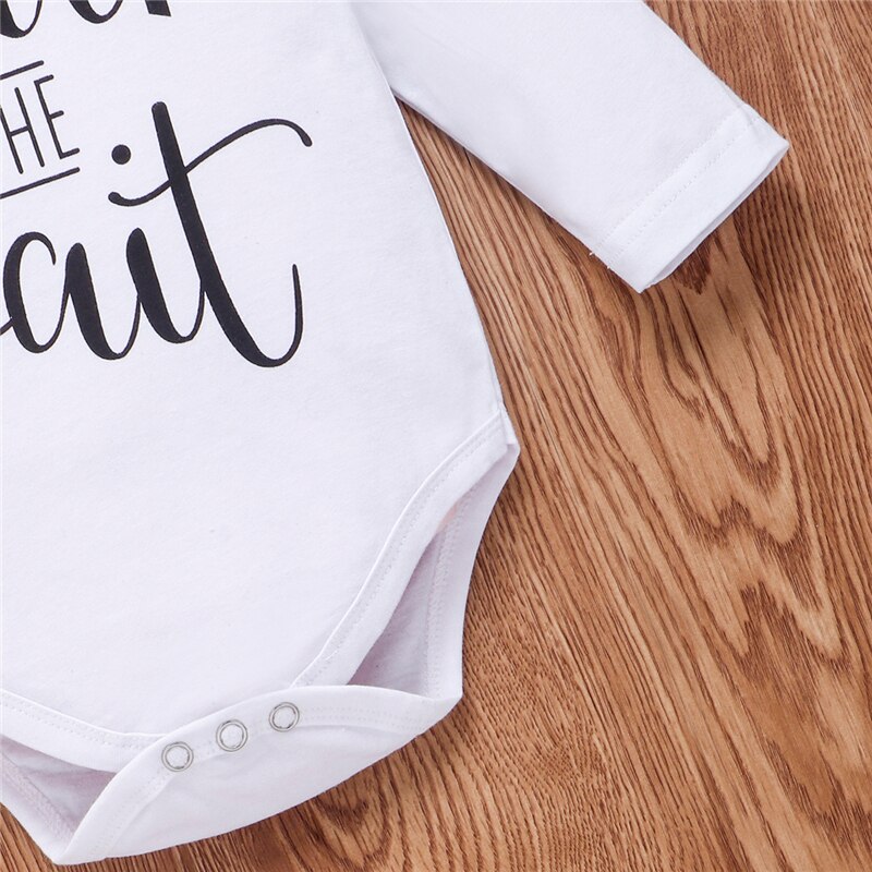 Neugeborenen Baby Junge Kleidung setzt 3 stücke Kleinen Bruder Langarm knapp drucken Strampler Schlauch Hüte Outfit Kleidung