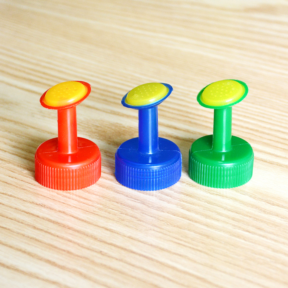 Embout d'arrosage en plastique PVC, embout de bouteille trois couleurs, embout d'arrosage pour les légumes, 1 pièce