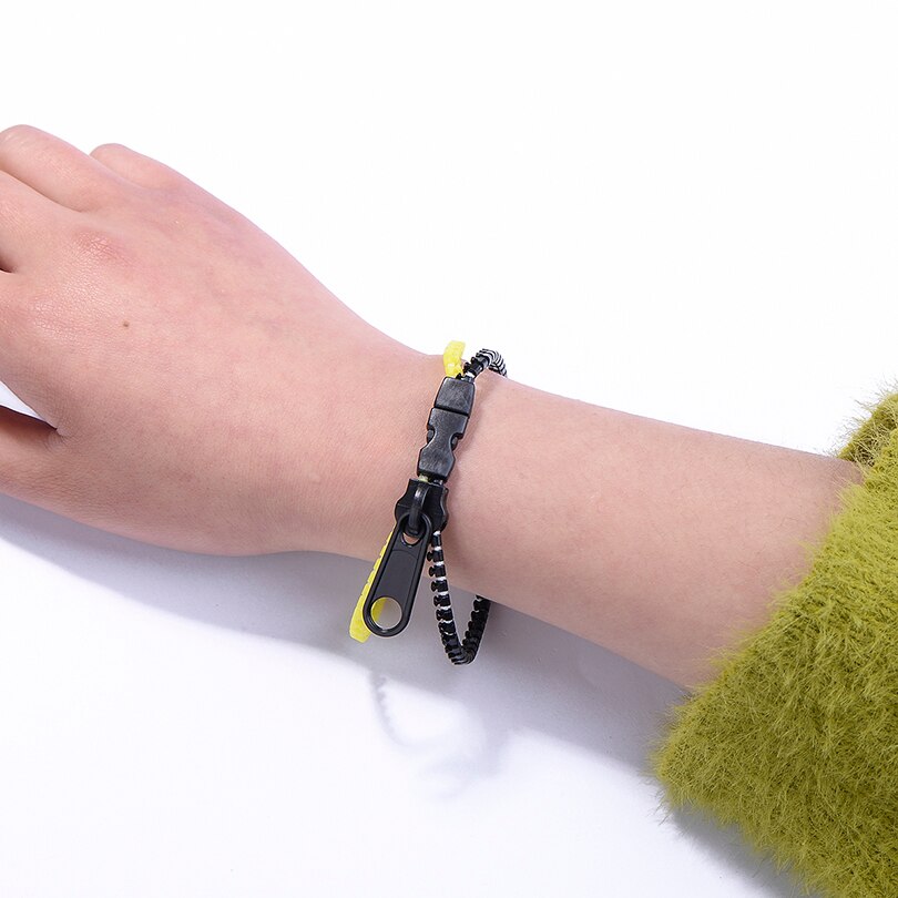 IYOE-pulsera con abalorio en forma de cremallera para hombre y mujer, brazalete Simple con cremallera, doble brazalete verde y negro, joyería de silicona