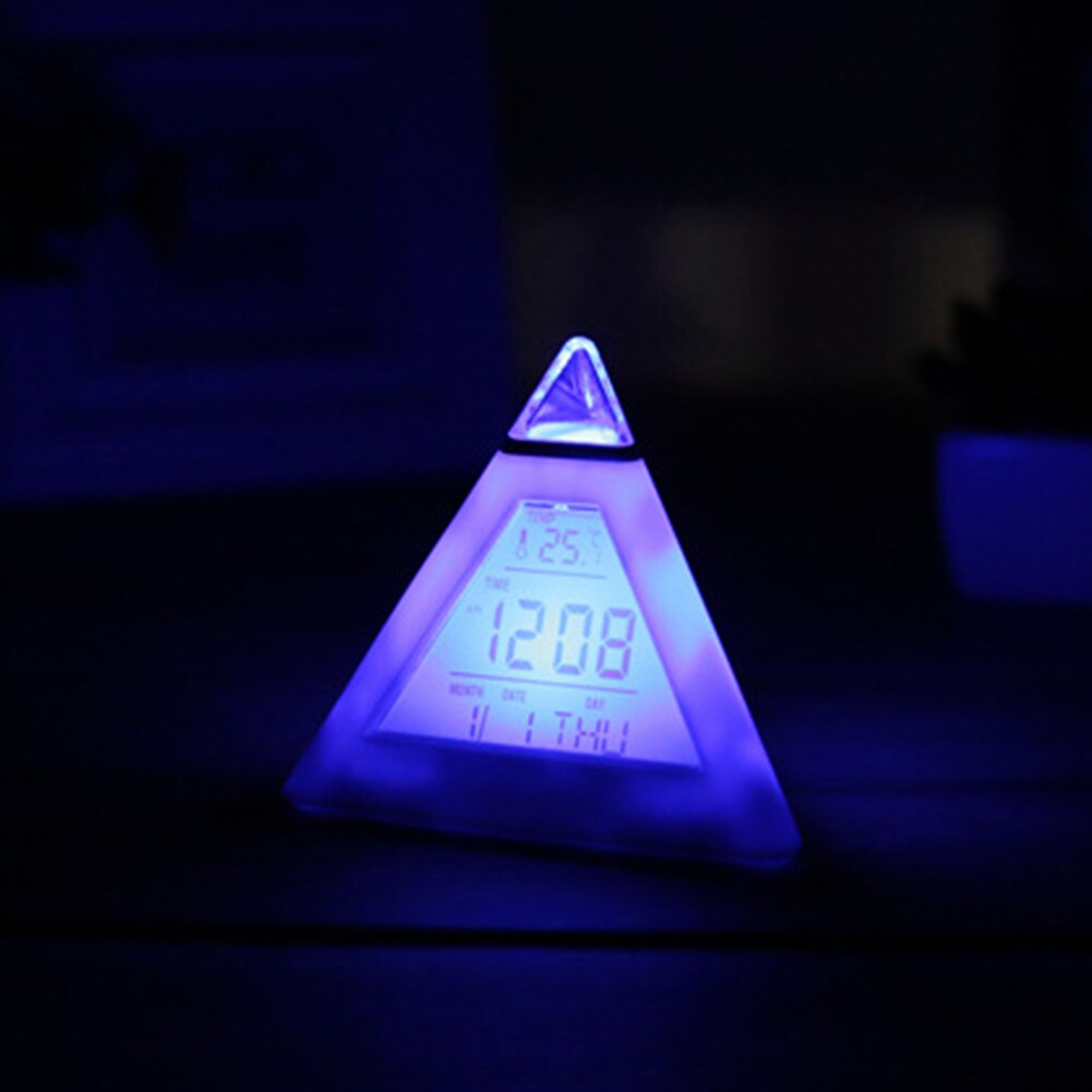 Salg! 7 farver skiftende led lys trekantet termometer kalender digital vækkeur mini nat lys kid værelse indretning