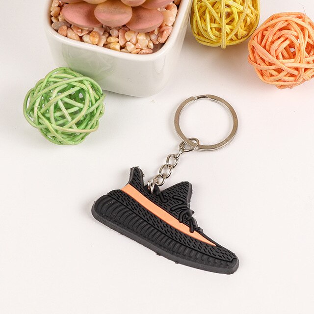 Mini Shoes Key chain Charm Woman Key Ring Sneaker Key Holder Pendant Accessories Key Chain: 12