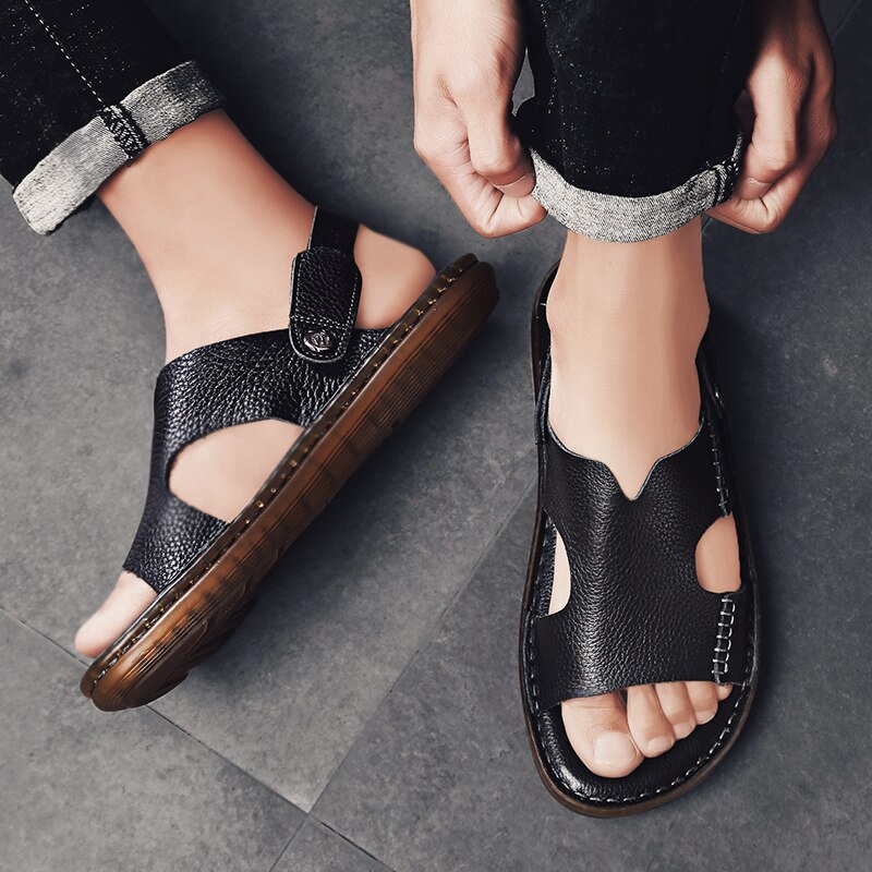 Sandalias de gladiador Retro para hombre, zapatos de cuero de para verano, sandalias de playa antideslizantes para hombre