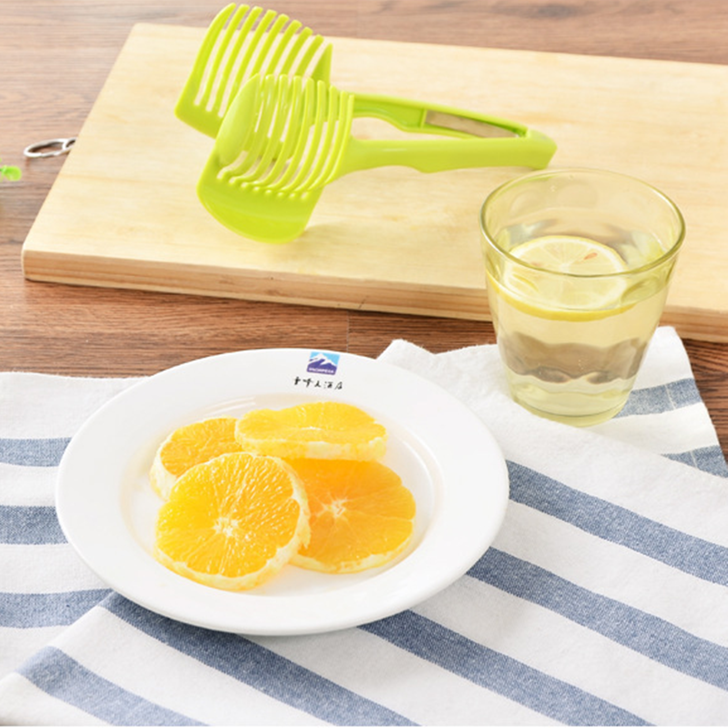 1 pz cucina in plastica affettatrice di patate portatile taglia pomodoro utensile taglio limone accessori da cucina