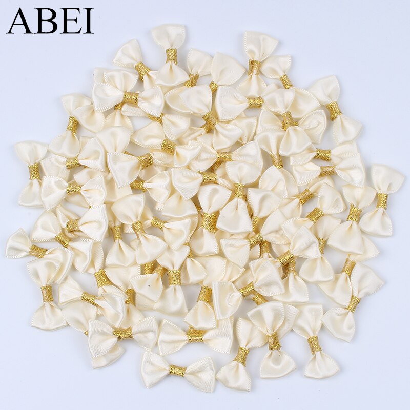 50 stks/partij Beige Satijnen Strikjes Handgemaakte Kleine Lint Strikken voor Hoofddeksels DIY Naaien Stof Ornamenten Kleding Accessoires