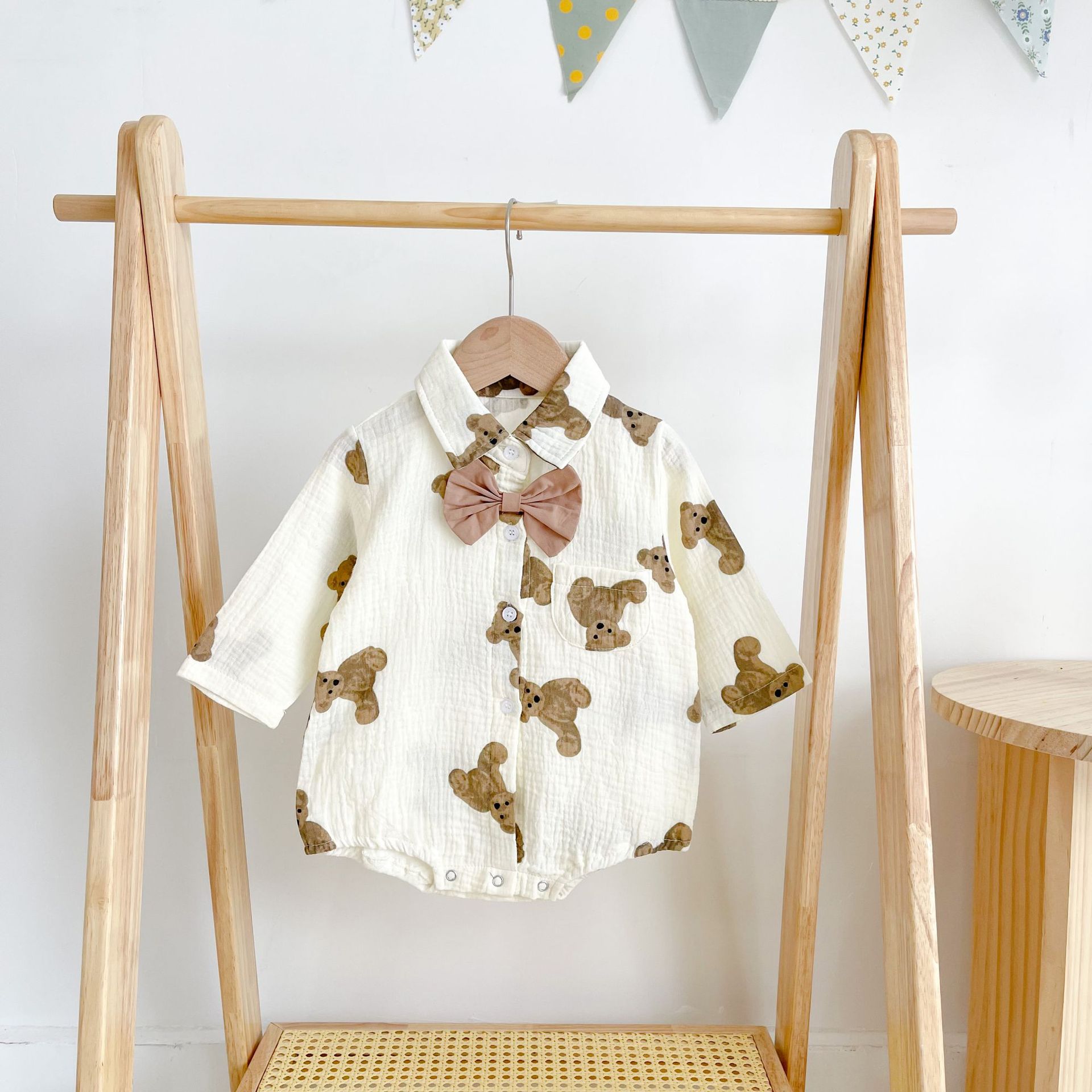 9251 Baby Bow Tie Shirt body orso coreano stampato Baby Boy abiti monopezzo autunno 2021 100 giorni abiti abiti da arrampicata