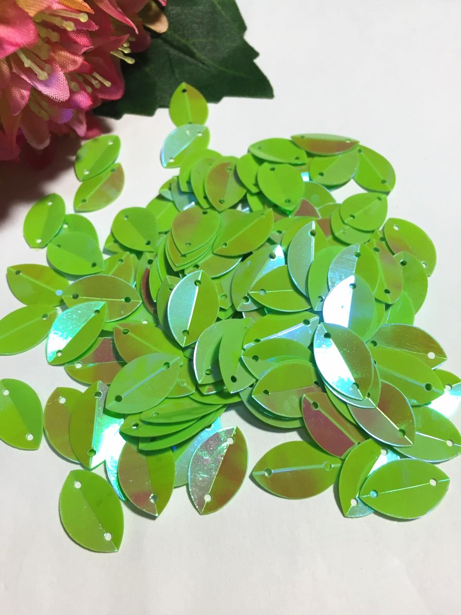 800 pcs 9*15mm Cup Ovale Gevouwen Pailletten Voor Ambachten Losse Pailetten Naaien, Bruiloft, kids DIY Kledingstuk Groen AB