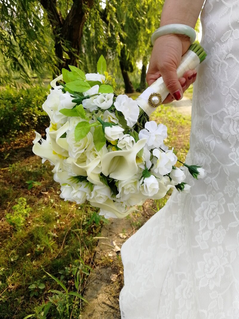 Hääkimppu, morsiuskimppu, calla liljakimppu, silkkihäät, silkkikimppu, morsiamen lisävaruste