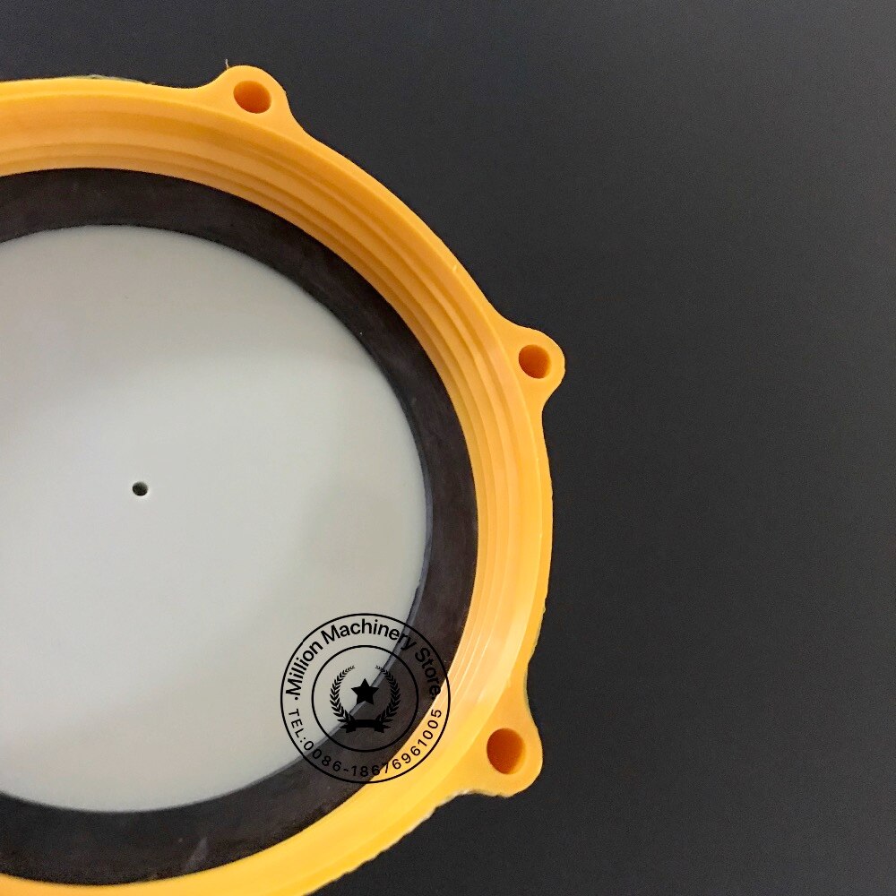 Excavator parts Komatsu pc60 old fuel tank cap car accessories