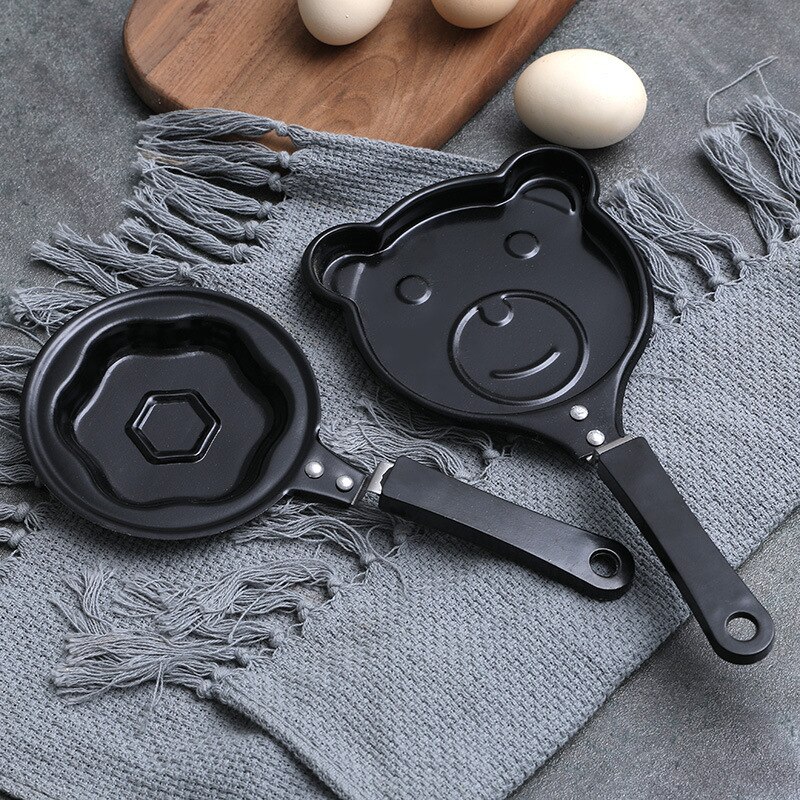 Creavtive Bear Shape Fry Egg Pancakes Mini Frying Pan Cauldron Housewares Various Kitchen Shaper Fried Tool Breakfast Tool