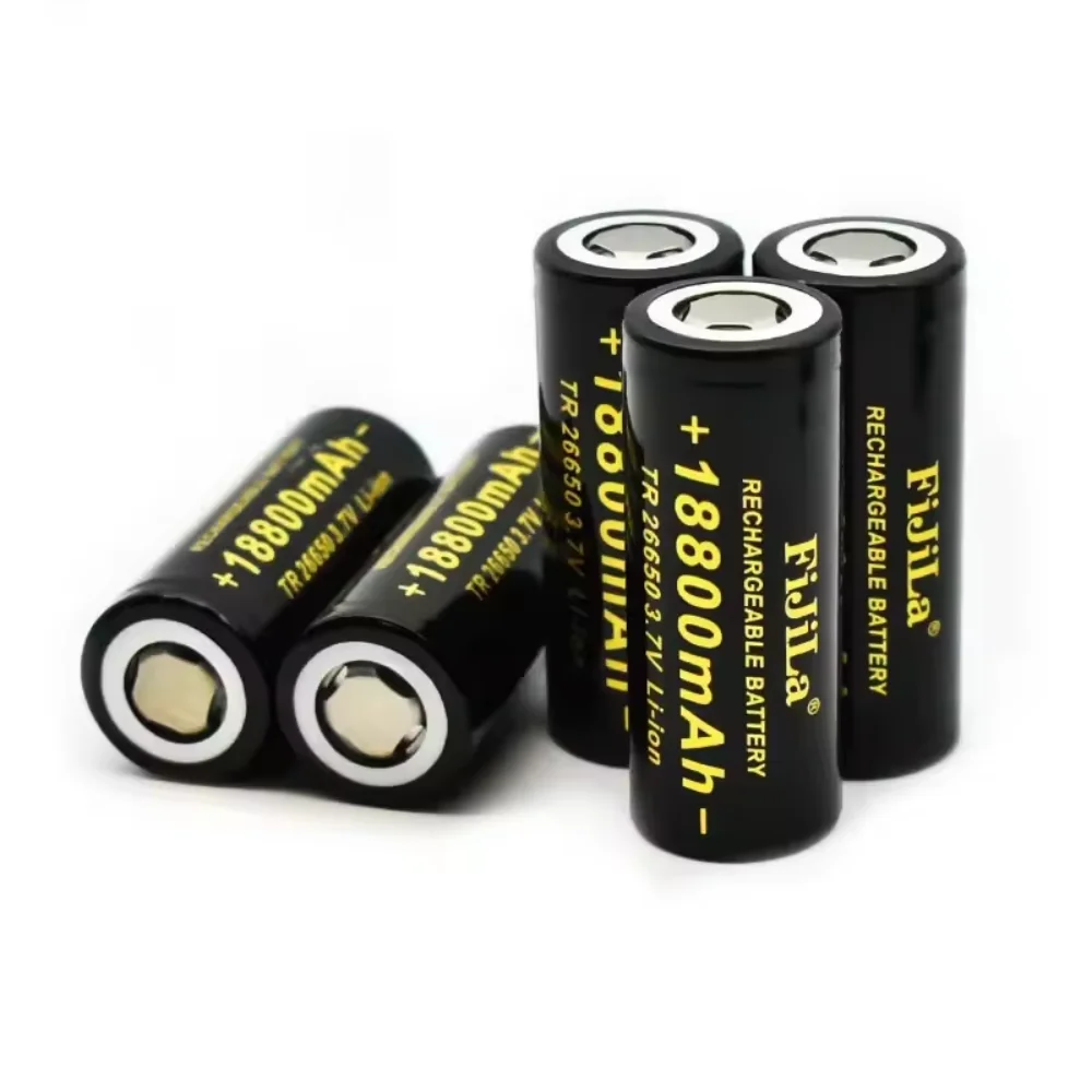 Batteria 26650 originale al 100% di alta qualità Batteria agli ioni di litio da 18800 mAh 3,7 V 50A per torcia LED 26650 + caricabatterie