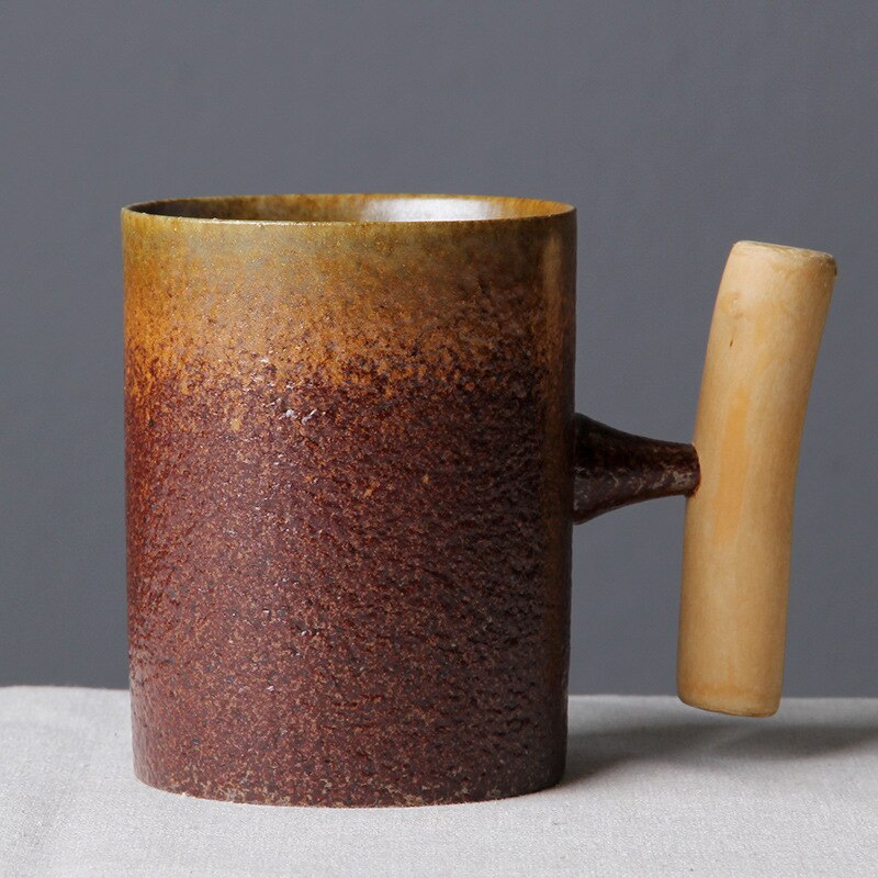 Japansk stil vintage keramisk kaffekrus tumbler rust glasur te mælk øl krus med træhåndtag vand kop hjemmekontor drikkevarer: 07
