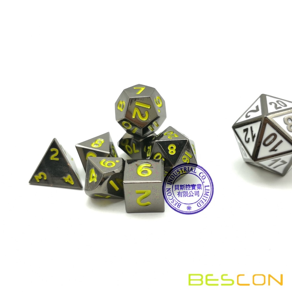 Bescon 10 MM Mini Solide Metalen Dobbelstenen Set Glossy Zwart met Gele Nummers, mini Metallic Polyhedral D & D RPG Miniatuur Dobbelstenen 7-sets