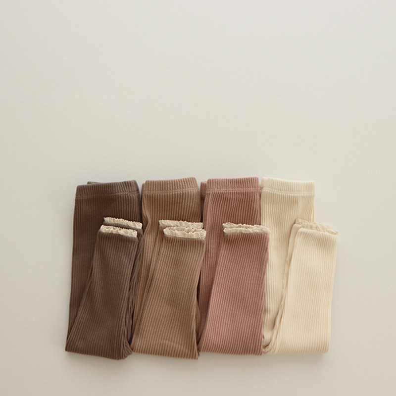 Pantaloni per bambini 2022 pantaloni Color caramella lavorati a maglia completi pantaloni Casual a righe con Leggings a costine per bambina