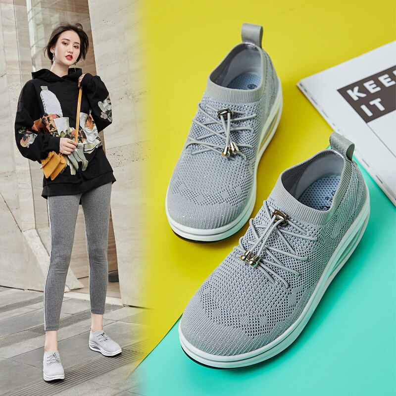 Damskie trampki platforma tonowanie światło klinowe waga Zapatillas sportowe buty dla kobiety oddychające odchudzanie Fitness Swing buty: Grey / 6.5