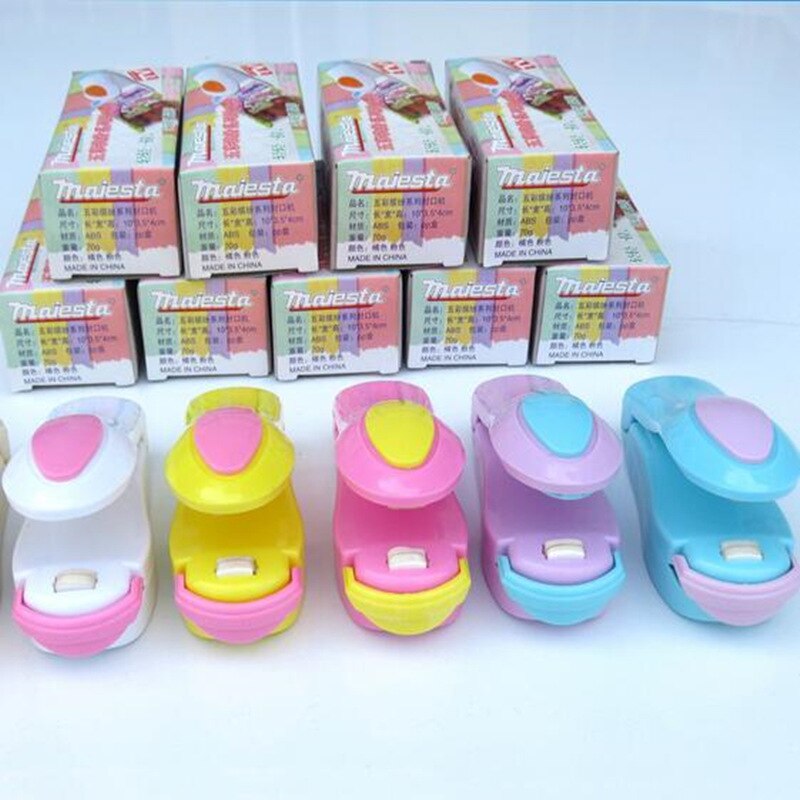 Portable Mini Heat Sealing Machine Plastic Bag Smart Sealer Machine Vacuum Food Bag Sealer Clip Clamps For Bags Kitchen Gadget: Random Mix