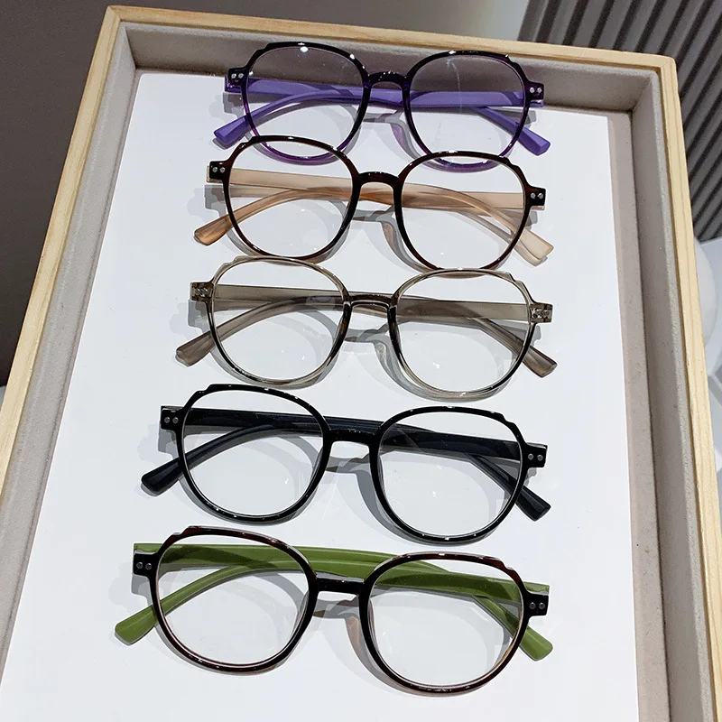 Men and Women Square Reading Glasses Unisex Blue Light Blocking Glasses with Plus Diopters Trendy Retro Far Sighted Eyewear