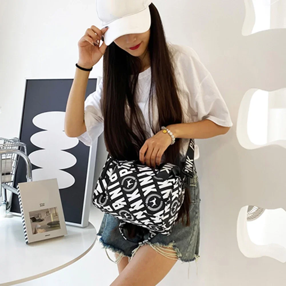 Mochila esportiva feminina multifuncional pequena bolsa de treinamento de fitness resistente ao desgaste alça ajustável com zíper para viagens natação