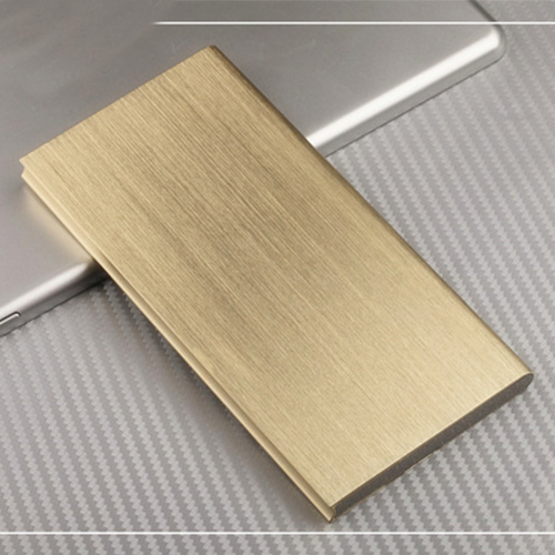 50000- mah-powerbank mit 2 usb-anschlüssen und led-schnellladefunktion, externes ladegerät, geeignet für outdoor-reisen und camping: Gold
