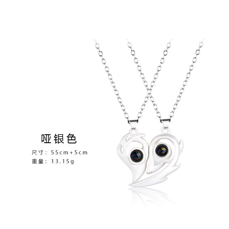 Collana magnetica per coppia da 2 pezzi per donna uomo Ti amo 100 lingue Collana con proiezione Collana con ciondolo a forma di cuore Gioielli: Acciaio di colore