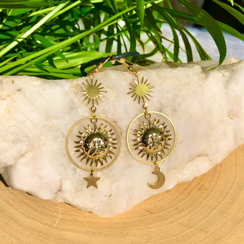 Sol Incompatibilidade Estrela e Lua Brincos para Mulheres, Celestial Moonchild Charme, Rosto com BOHO, Criatividade Jóias, Cor Dourada, Novo Presente