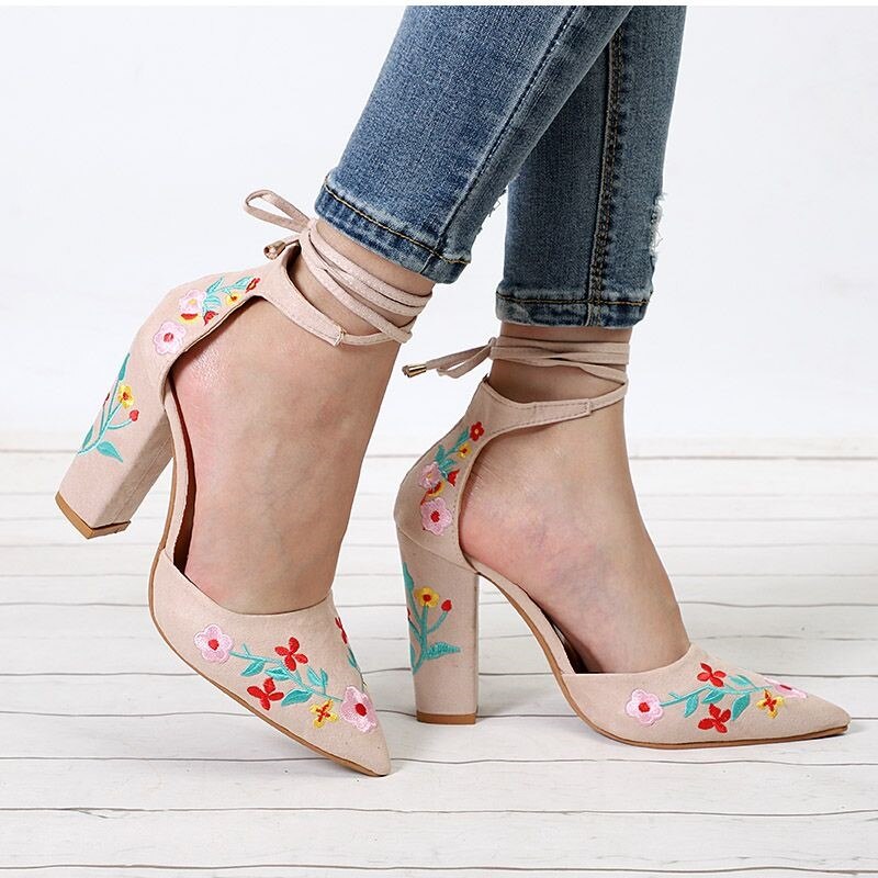 Sandales à talons hauts brodées de fleurs pour femmes, 10cm paires, à lacets, bout pointu, talon carré, chaussures de soirée, grande taille 43: Couleur de la cheville / 43