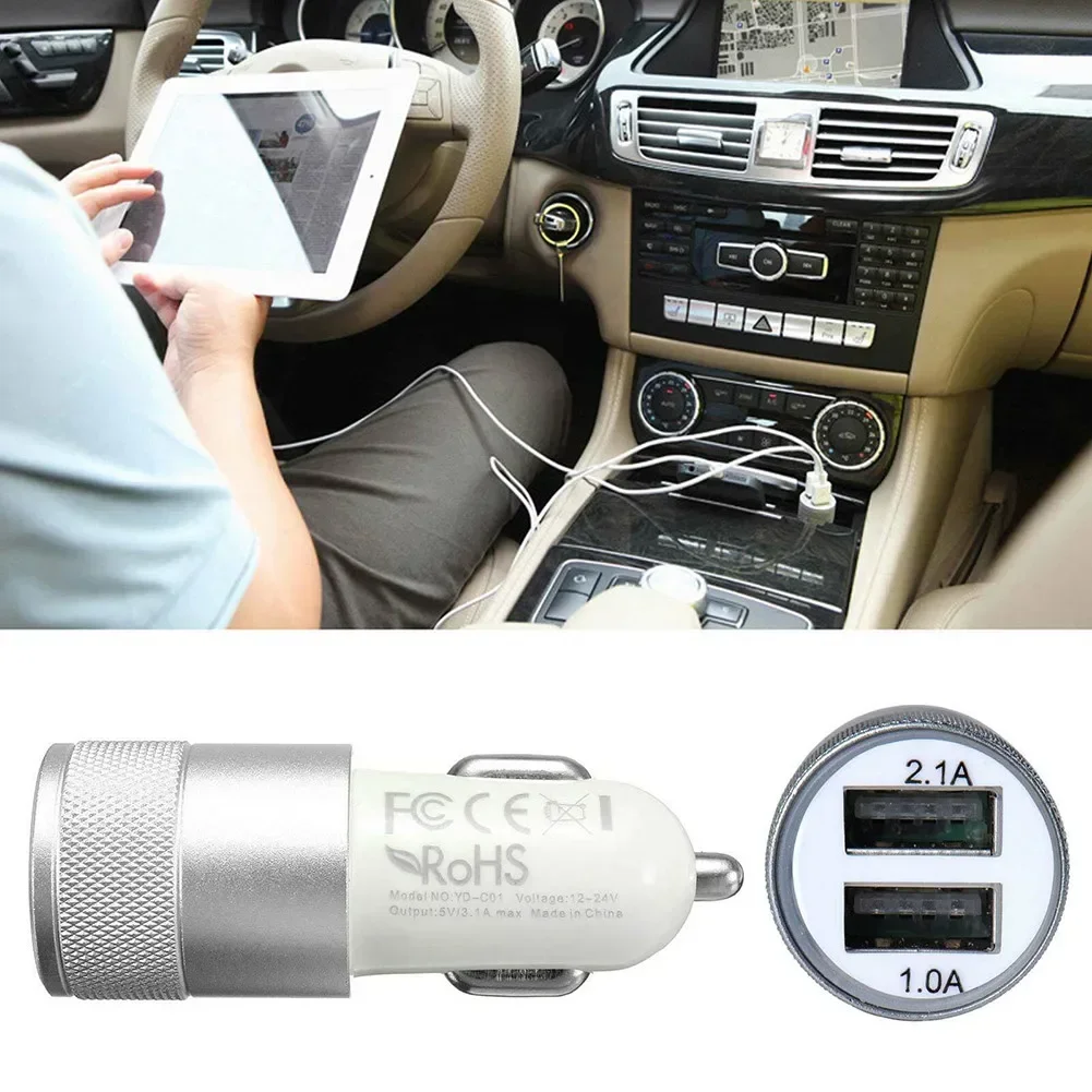 Autolader 2-poorts dubbele USB-aansluiting Aanstekeradapter Snelle oplader Universele zilveren dubbele USB-autoladeraccessoires
