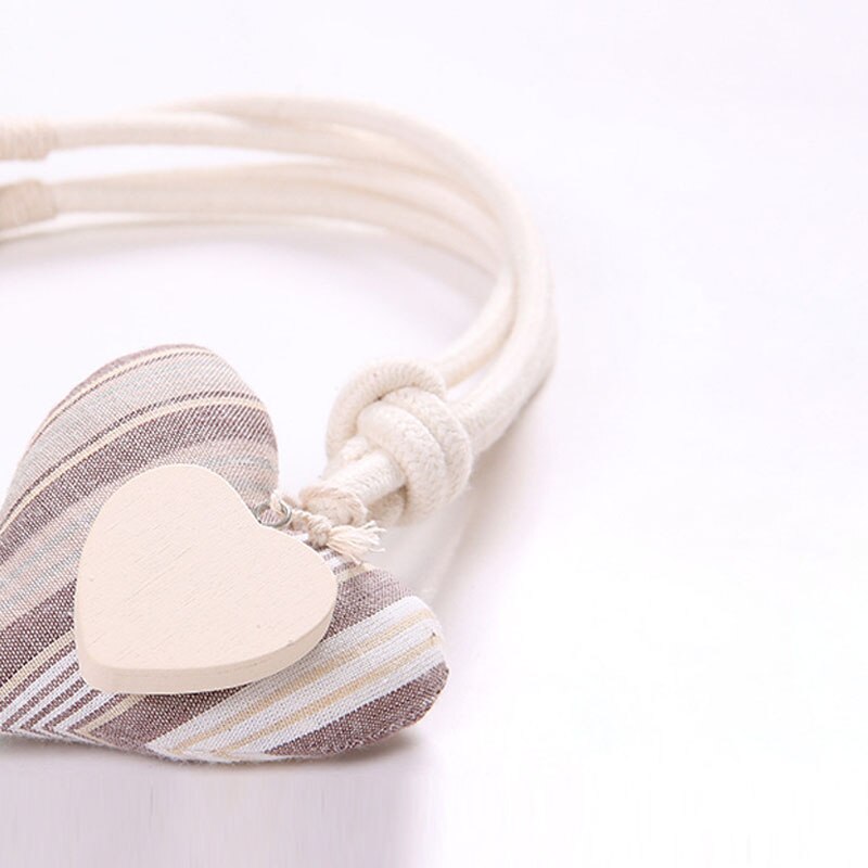 Ihanat sydämen muotoiset verhokiinnikkeet rei'itysvapaat magneettiverhot soljenpidike verhohihnat kodin koristetarvikkeet