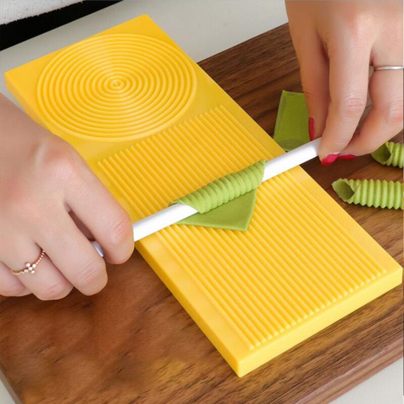 DIY Italian Macaroni Pasta Maker Spaghetti Noodle Machine Homemade Pasta Treats Snack Making Wood Pastry Board Tool