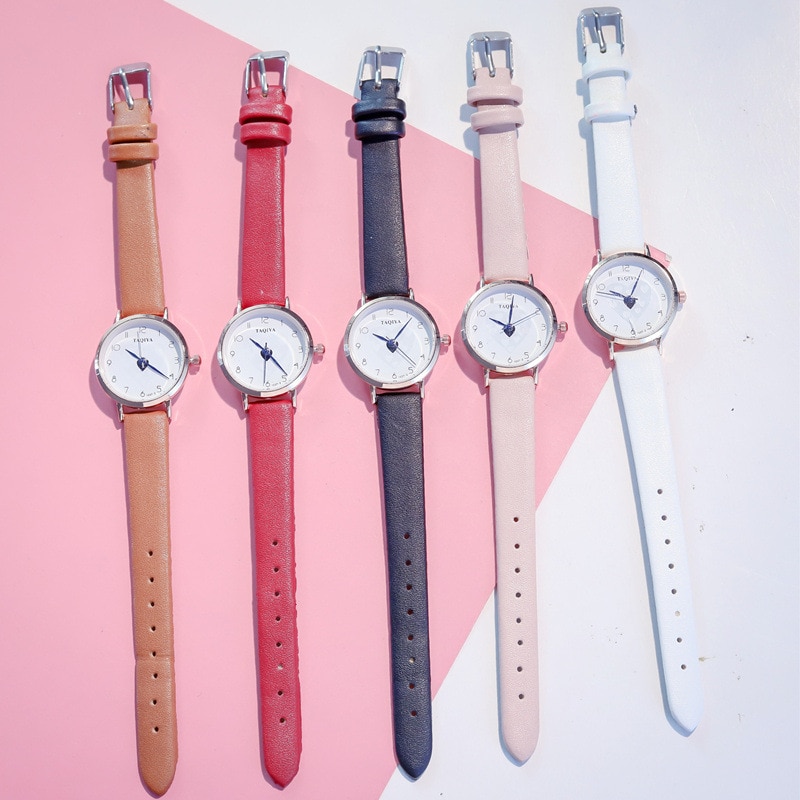 Dameshorloge met hartvormige blauwe wijzer dames quartzhorloges casual klein wit leren klokje dames polshorloges