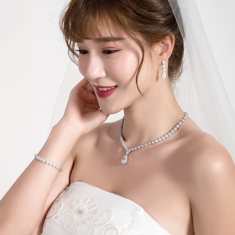 WEIMANJINGDIAN – ensemble de bijoux de mariée, collier et boucles d&#39;oreilles en cristal de zircone cubique en forme de goutte de poire et de fleur