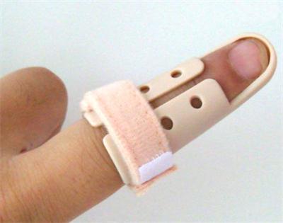 Stil klubba dopp finger stöd stag skena främjar läkning finger skada plast skena en bit