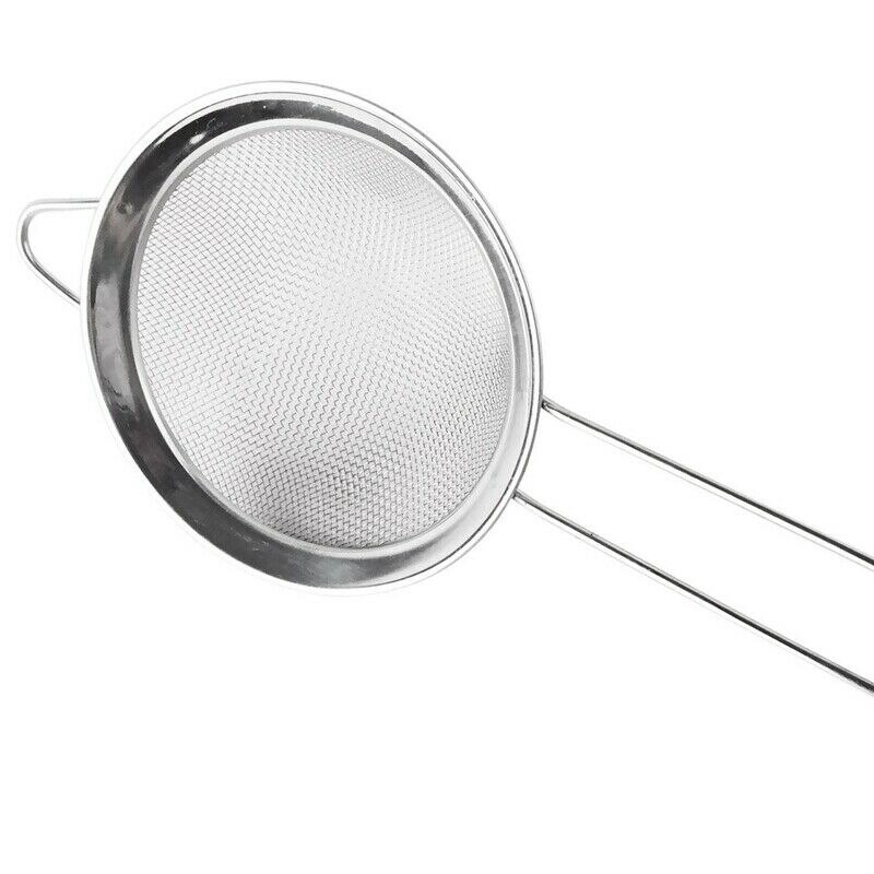 4 PCS Kitchen Sieve Flour Sieve Fine Sieve 7/12/16/22 Cm Set in Stainless Steel Noodle Sieve