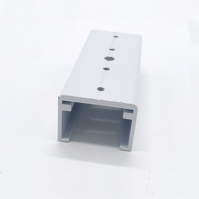 Electric curtain accessories connector