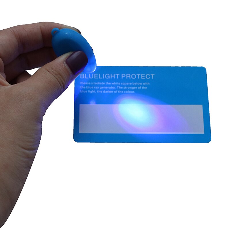 1Pcs Zaklampen Anti Blauw Licht & 1Pcs Card Led Plastic Zaklamp Glazen Test