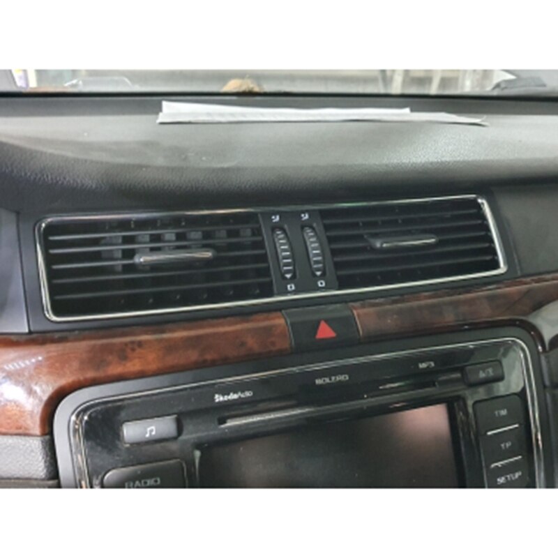 Car Parts Car Air Conditioner Outlet Air Conditioning Vents for Skoda Superb
