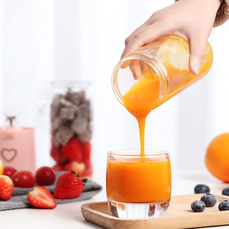 Draagbare mini elektrische sapcentrifuge beker voor eenmalig gebruik persoonlijke blender usb oplaadbare fruit- en groentemengmachine