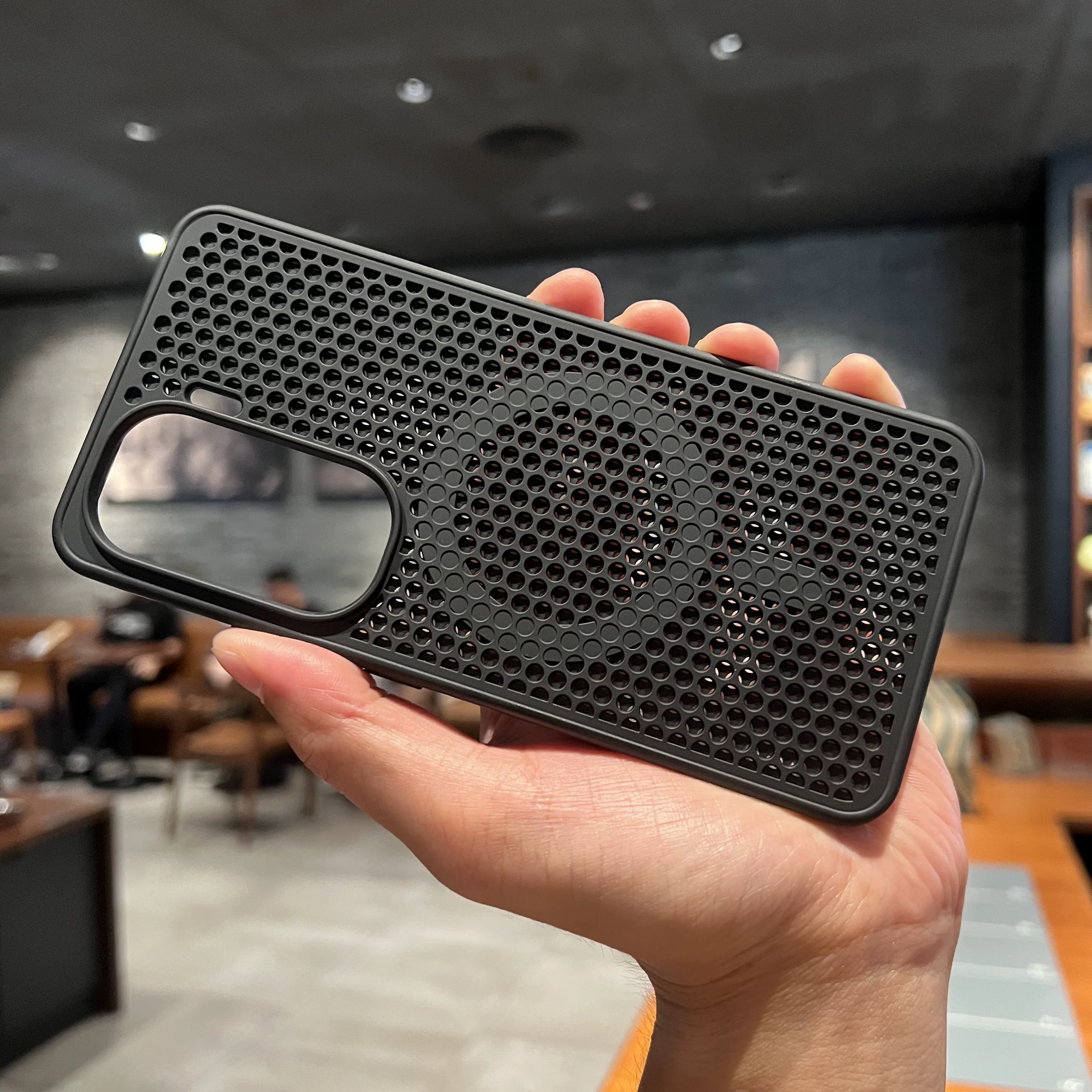 Magnetic Case For IQOO Neo 10 Pro Honeycomb Heat Dissipation Breathable Wireless Charging Back Cover For IQOO Neo 10 Pro Bumper: black / For iPhone 16 Pro