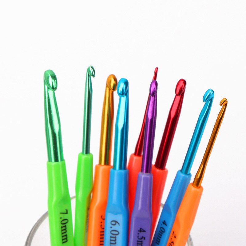 Aluminum Crochet Hook 2-7mm Plastic Handle Easy Hold Knitting Needles DIY Hand Mading Weaving Yarn Crafts Tools Hook Supplies