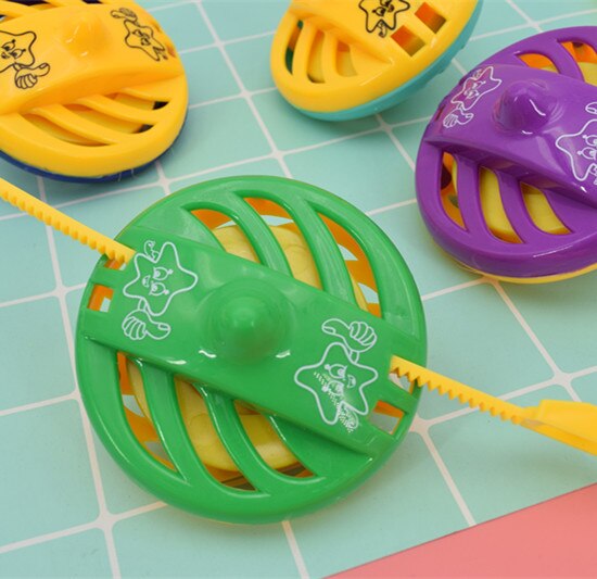 Stay gyro Nostalgic toys hand spinning top brace to turn kindergarten prizes stalls selling