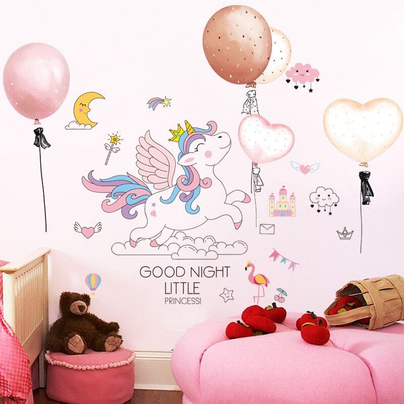 Muurdecoratie stickers Eenhoorn op wolken