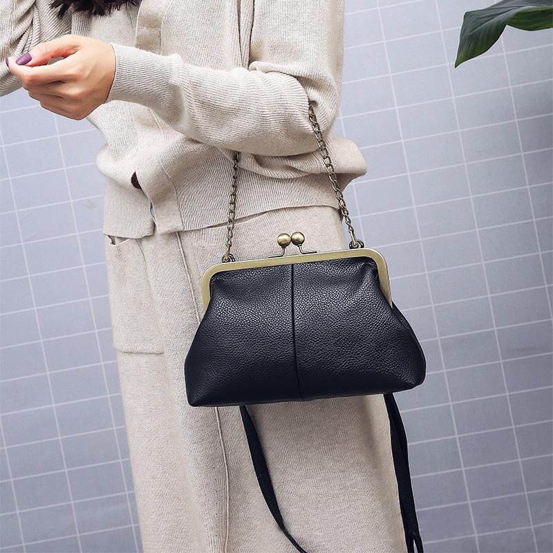 PU Leather Shell Women Bags Iron Clip Handbags Solid Crossbody Bags For Female Big Travel Shopping Bag Bolsa Feminina