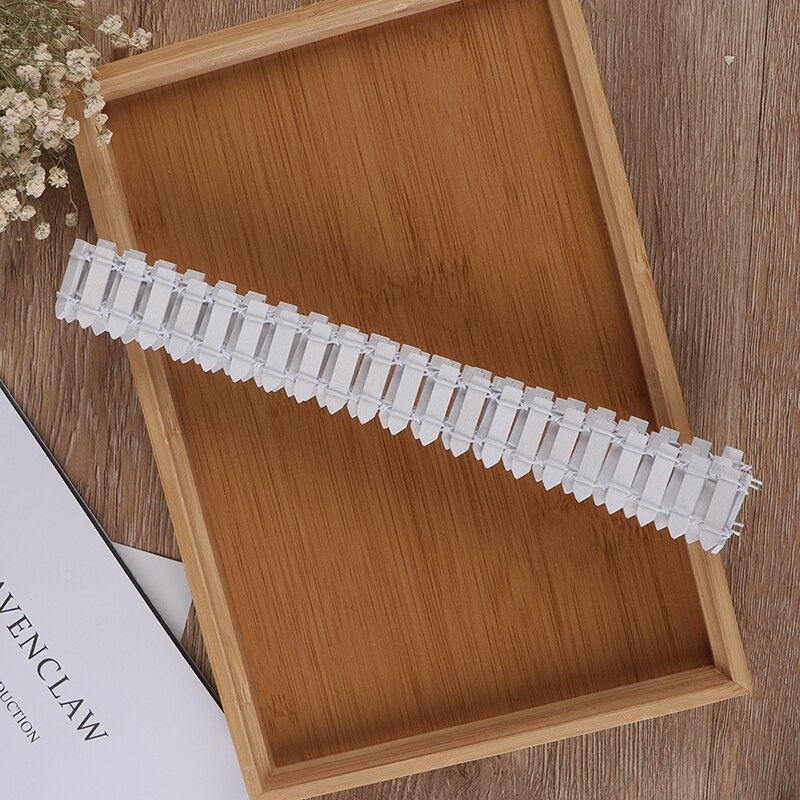 DIY Mini Small Fence Barrier Wooden Craft Miniature Fairy Garden Terrarium Doll Branch Palings Showcase Decoration 100*5cm: 1