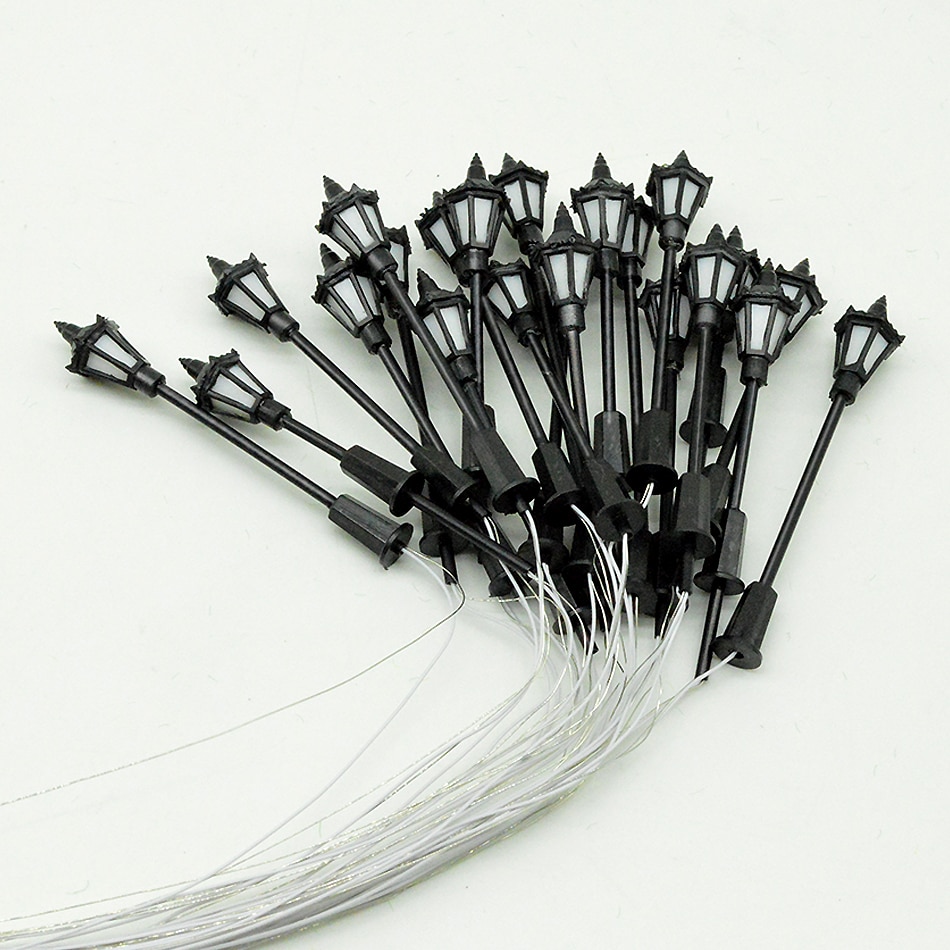 30pcs Model Railway Train Lamp LED 3V Street Lamppost 7cm HO OO Scale for Park Scenery Decoration Architecture Building Layout