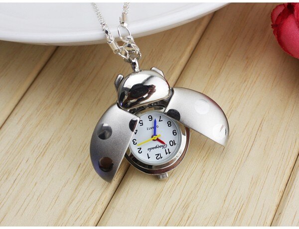 Popular Mixed Bulk 1pcs Color Ladybug Necklace Pendant Watches: Silver