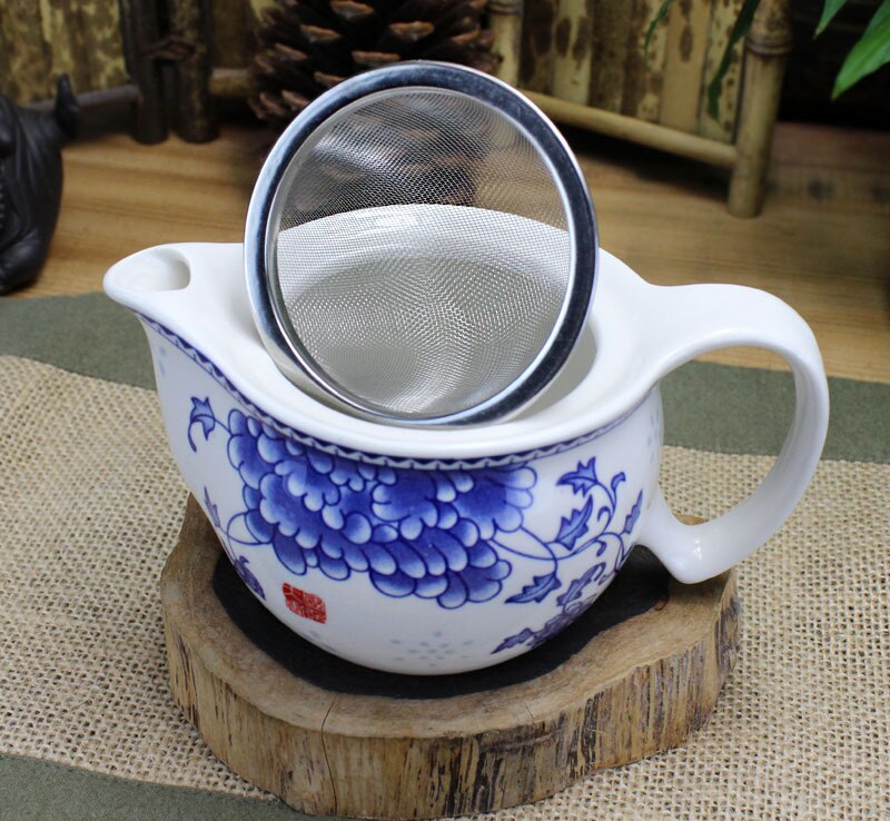 Blue and white porcelain Tea set Include 1 Pot 6 Cup, Cup,Beautiful and easy teapot kettle,kung fu teaset