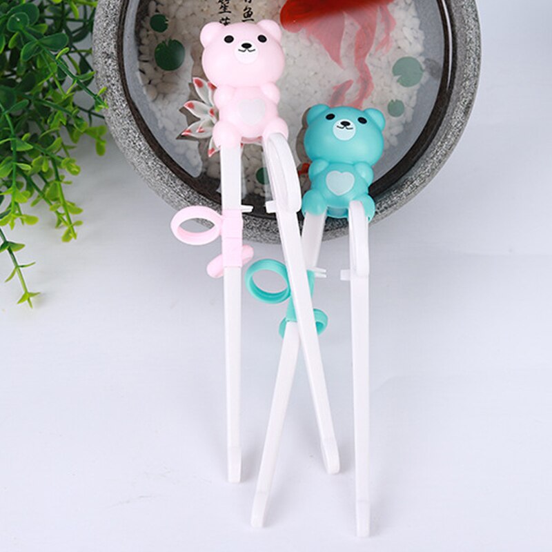 1Pcs Cute Cartoon Baby Beginner Training Chopsticks Food Grade Silicone Animal Pattern Baby Learning Chopsticks Tableware