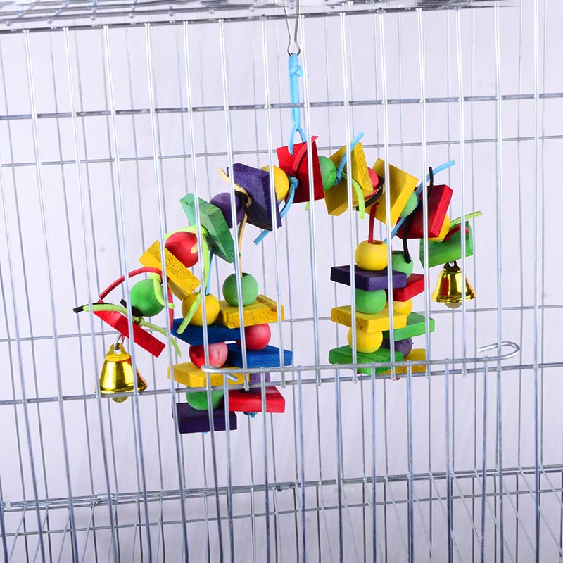Fuglegynge tyggelegetøj papegøje hængekøje klokkelegetøj papegøjebur legetøj fugl aborre med træperler hængende træklods bidelegetøj