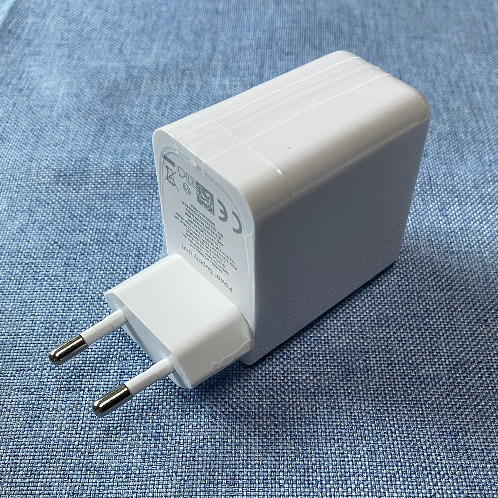 Original oneplus warp charge 65w schnellladegerät mit eu-, au-, us- und uk-stecker, usb-c-auf-usb-c-kabel für oneplus 9 pro , 9r , 8t nord 2 5g und ipad: Il