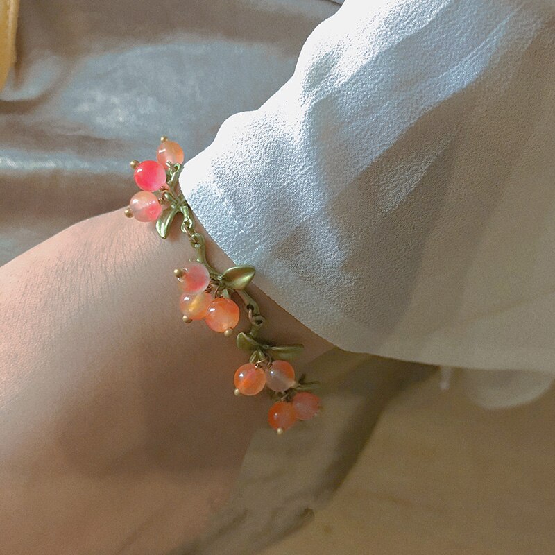 HUANZHI Retro Art Fruit Glazed Freshwater Pearl Leaves Orange Brooch for Women Men Overcoat Accessories Jewelry